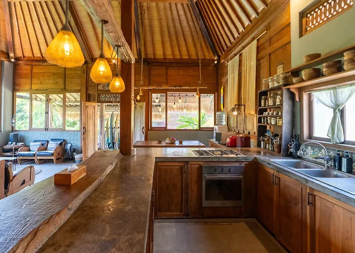 ヴィラ 5br Tropical With Pool Near Pererenan - Perfect For Families & Groups
