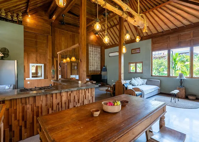 5br Tropical With Pool Near Pererenan - Perfect For Families & Groups ヴィラ